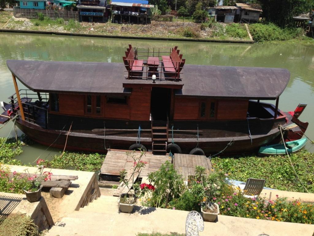 Ayothaya Riverside House Phra Nakhon Si Ayutthaya Camera foto